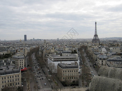 从法国巴黎的ArcdeTriomphe所看到的埃图片