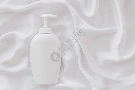 白丝绸背景卫生和保健产品模型背景图片