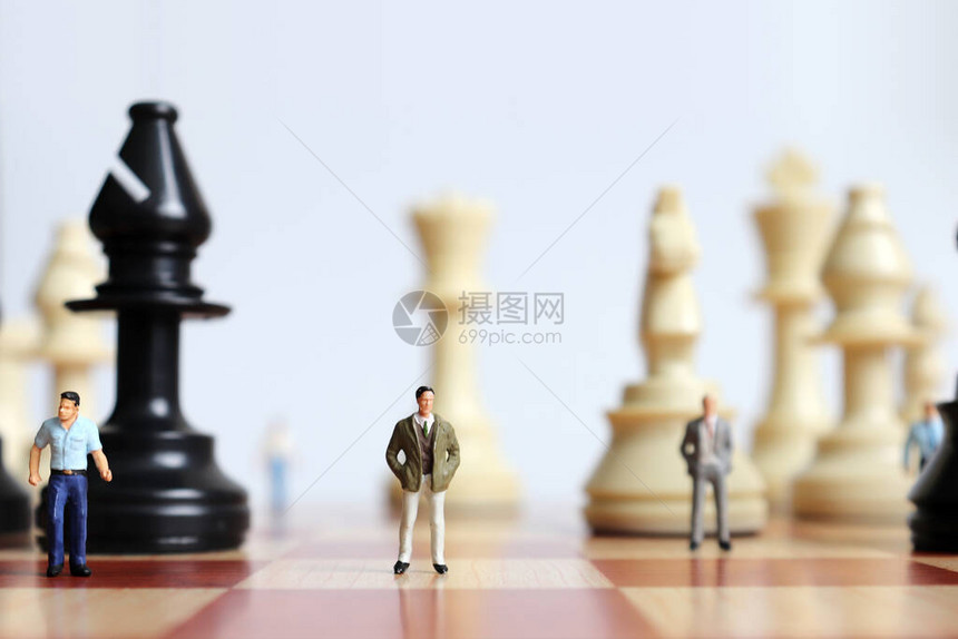 棋子和微型人物图片