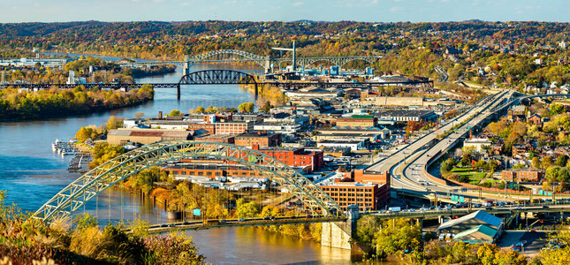 西端大桥俄亥连通铁路大桥以及美国匹兹堡跨越俄亥河图片
