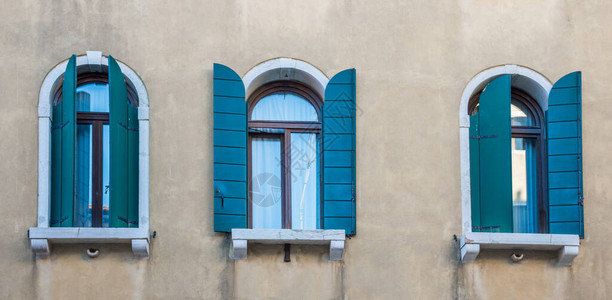 意大利威尼斯的老式窗户图片