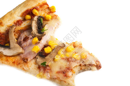 一条披萨咬断了白色的隔离带快速食物垃圾食品概念肉类图片