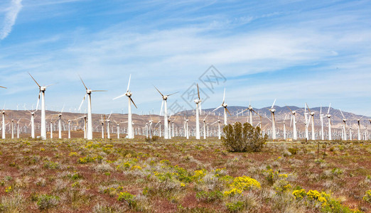 风力涡轮机产生的电力a一种可再生能源能图片