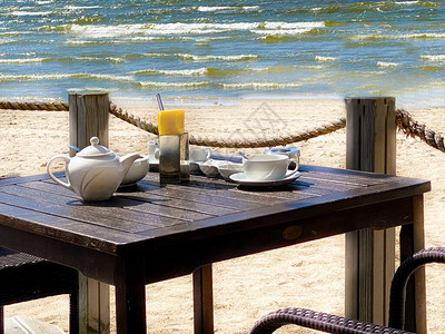 海上滩浪漫海滩休闲咖啡厅图片