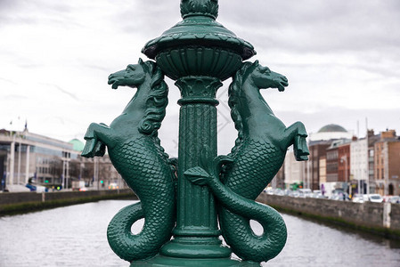 位于爱尔兰都柏林的格拉坦桥DroicheadGrattan上图片