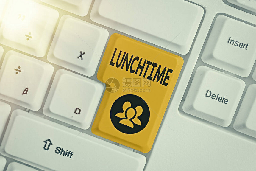 中午或中午吃食物时的概念照片不同颜色的键盘图片