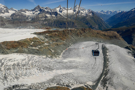 在瑞士阿尔卑斯山的Zermatt图片