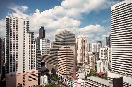 泰国曼谷Asoke市区商业区人口拥挤的办公图片