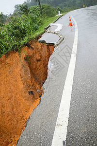 大雨滂破市郊泰国高清图片