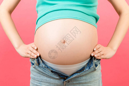 孕妇腹部的切片图象图片