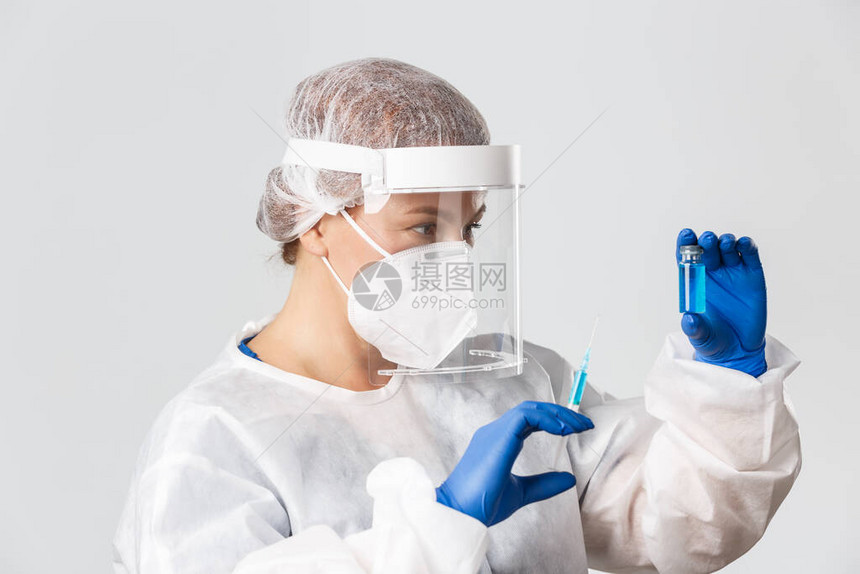 实验室技术女医生或科学家在个人防护设备中的简介图片