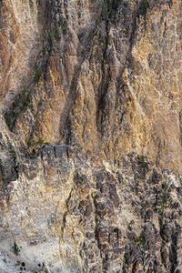 下瀑布边缘大峡谷黄石公园图片