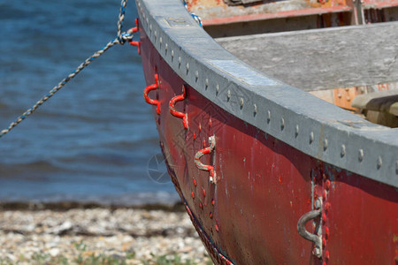 一艘旧红船的细节图片