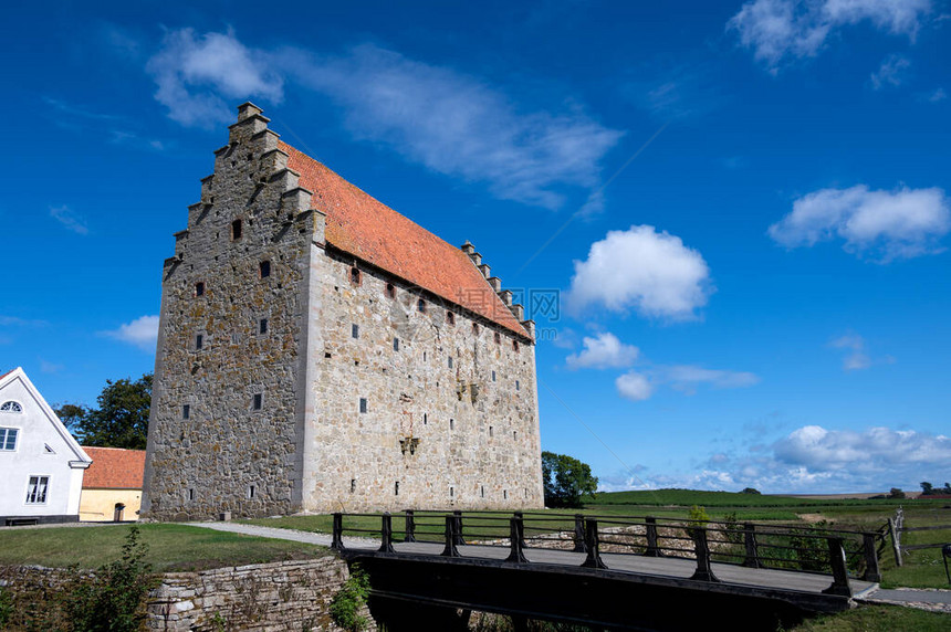 瑞典奥斯特伦的中世纪堡垒和古林明盖斯城图片