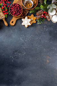 圣诞烹饪冬季烘焙饼干姜饼水果蛋糕季节饮料的配料图片