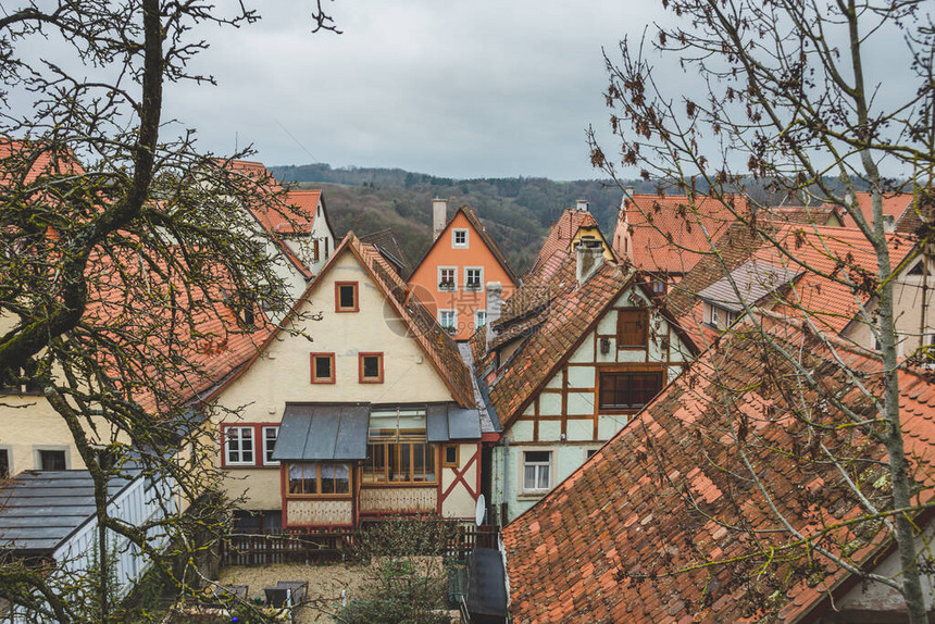 RothenburgobderTauber老城房屋的红瓦屋顶德国巴伐利亚弗兰肯大区米特尔弗兰肯图片