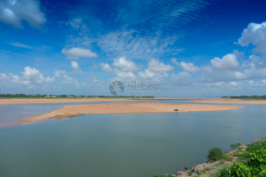 奥里萨邦马哈纳迪河的美丽风景图像图片