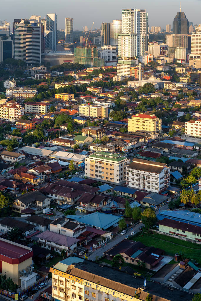 马来西亚吉隆坡传统街区和金融图片