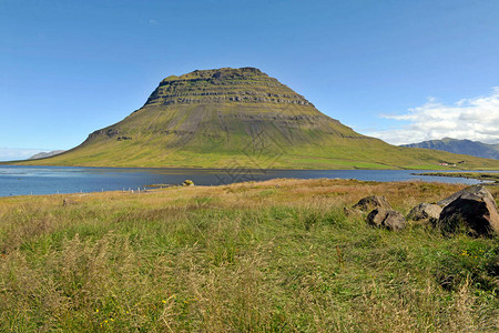 冰岛美丽的景色绿地图片