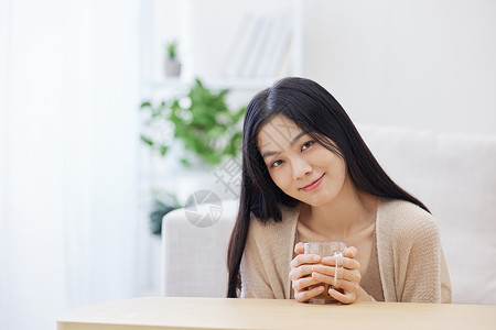 宅在家日常日常悠闲居家女性背景