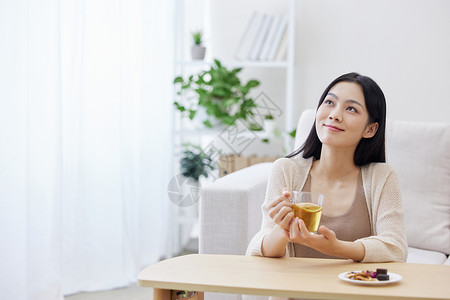 秋冬居家女性休闲生活图片