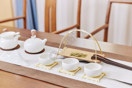 紫砂壶中国风桌上的茶具用品背景