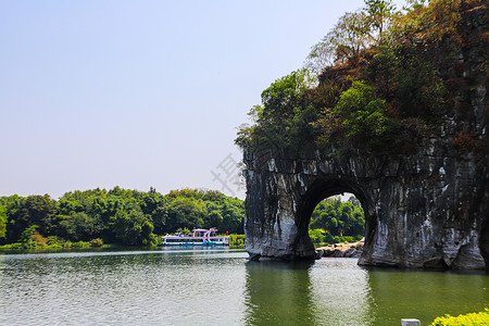 象鼻山景区背景