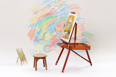 艺术家画架与颜料图片
