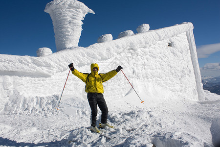 高山滑雪机图片