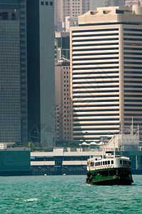 住在香港维多利亚港的豪华渡轮图片