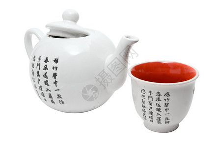 带有象形文字的亚洲风格的茶具图片