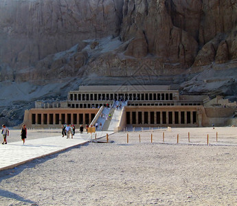 哈茨赫普苏特的神庙位图片