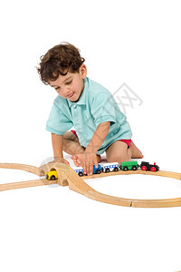 小男孩玩具列车图片