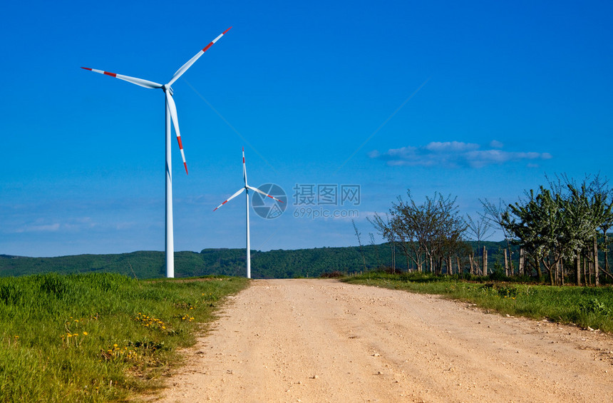 农村风能涡轮发电站图片