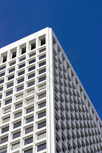 旧金山摩天大楼的近景图片