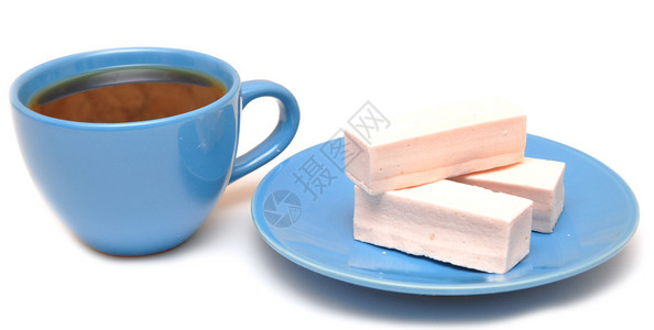 茶杯和糖果酱甜美隔离在白色图片