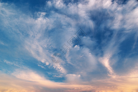 天空背景自然天空构图图片