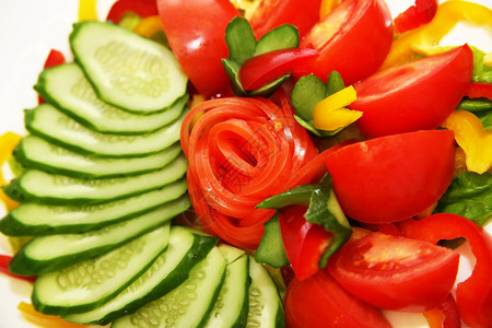 沙拉用西红柿黄瓜和胡椒图片