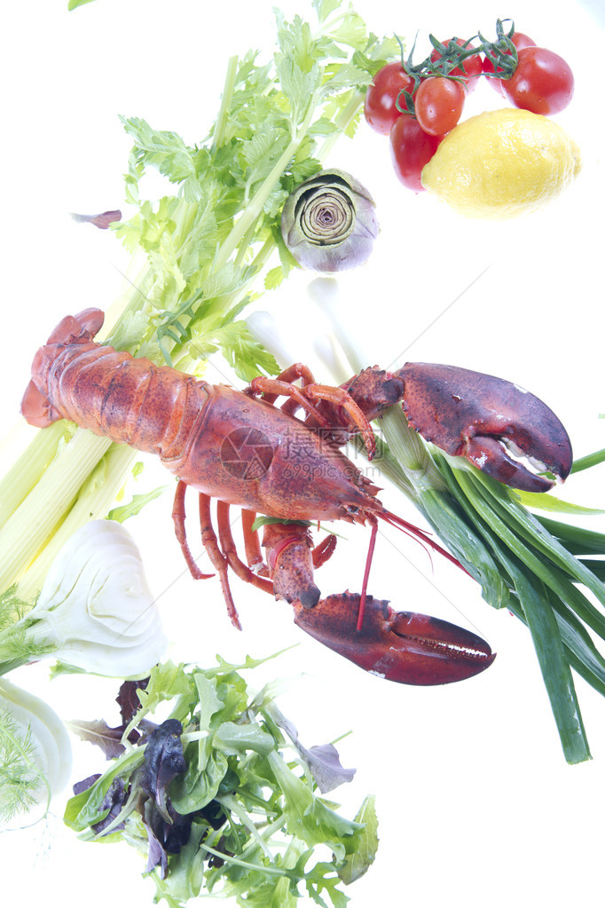龙虾配蔬菜图片
