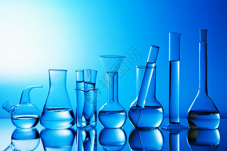 化学实验室玻璃制品图片