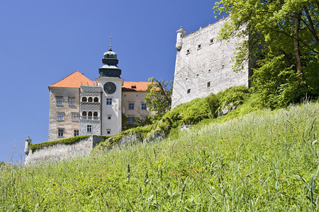波兰文艺复兴城堡克拉科夫附近的Pieskowa图片