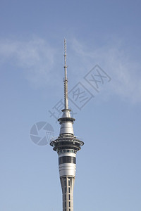 新西兰奥克兰天空塔顶的通讯杆图片