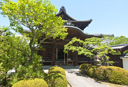 大自然中的日本寺庙图片