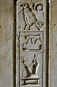 在埃及卢克索的哈特谢普苏特大寺古图片