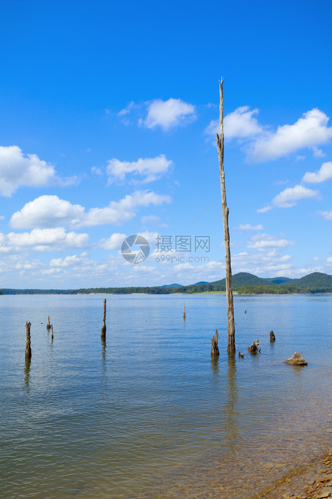 肯塔基州洞穴润湖风景图图片