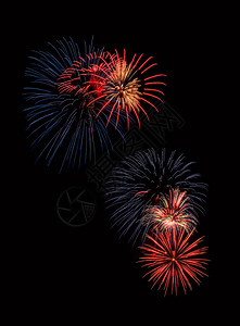 独立日五颜六色的烟花庆祝活动图片