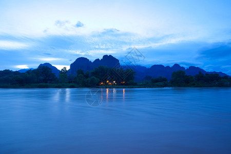 老挝万荣河图片