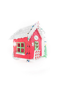 圣诞老人明亮的红房子孤立图片