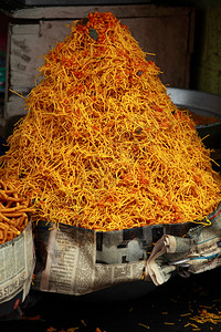 印度传统市场的面条图片