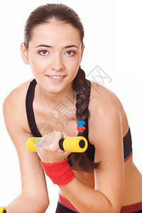 做肌肉健身锻炼的年轻女人图片